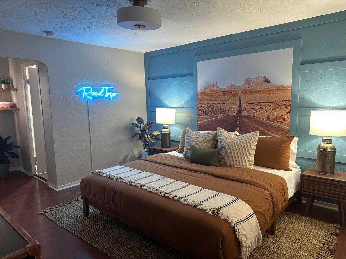 El Trovatore Motel Kingman Exterior photo